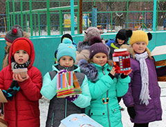 Акция «Покормите птиц!» в Детском парке г. Курска