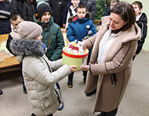 Вручение подарков